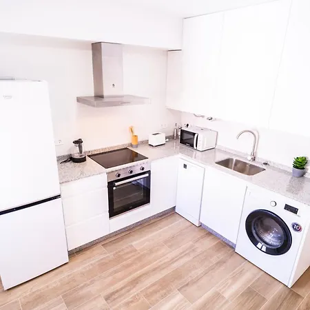 Alba Carrera Espinel Apartamento